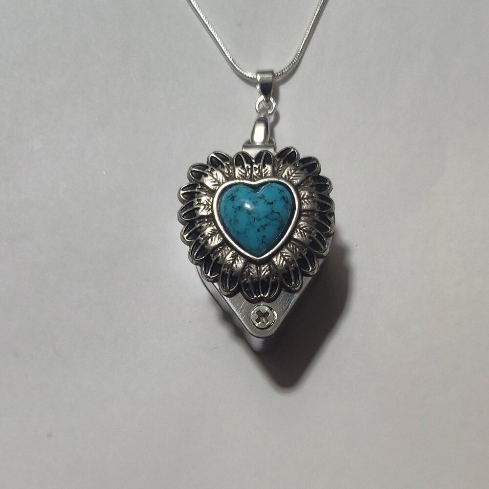 Feather Heart Magnifying Loupe Pendant Necklace